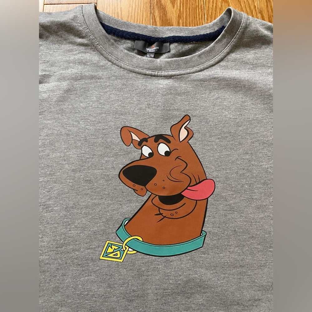 Brand new, Men’s Scooby Doo sweatshirt - Picture 3 of 3